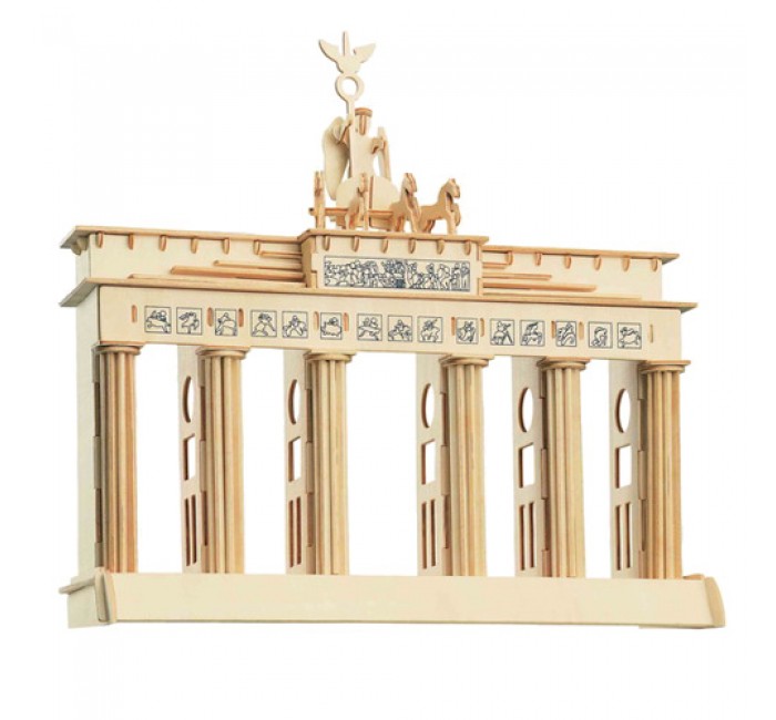 Brandenburg monument - Berlin